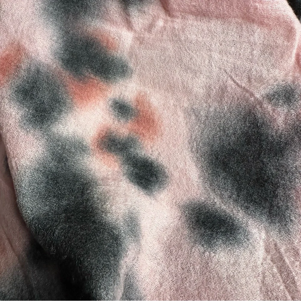 Maison Scotch Wool Pink and Black Scarf Wrap